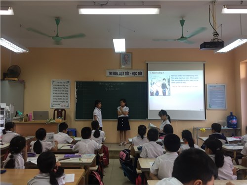 Ứng dụng công nghệ thông tin trong dạy học tại trường Tiểu học Lý Thường Kiệt, quận Long Biên năm học 2017 - 2018

